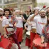 दुनिया के अनोखे त्योहार: रंग, रोमांच और रस्मों का अनूठा संगम! Unusual festivals around the world