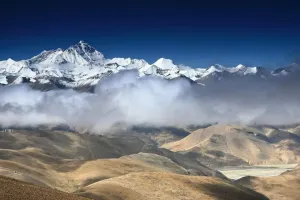 एवरेस्ट की चोटी: साहस, चुनौती और रहस्य! माउंट एवरेस्ट के बारे में दिलचस्प तथ्य
