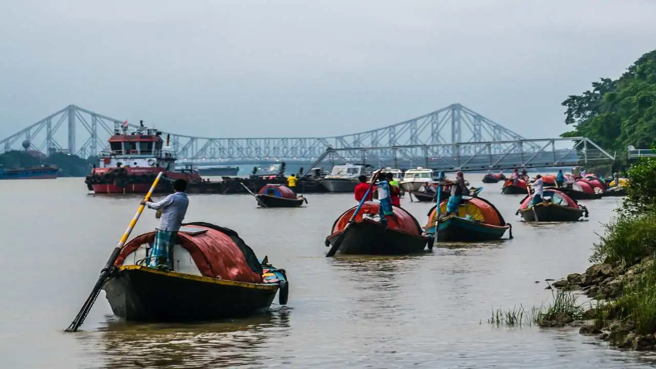 City of Joy: कोलकाता के बारे में रोचक और...
