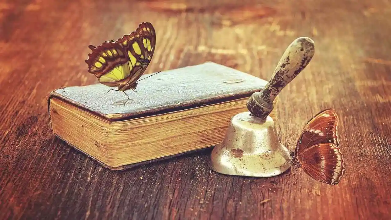 हिंदू वेद और पुराणों की गहराई: ज्ञान, दर...